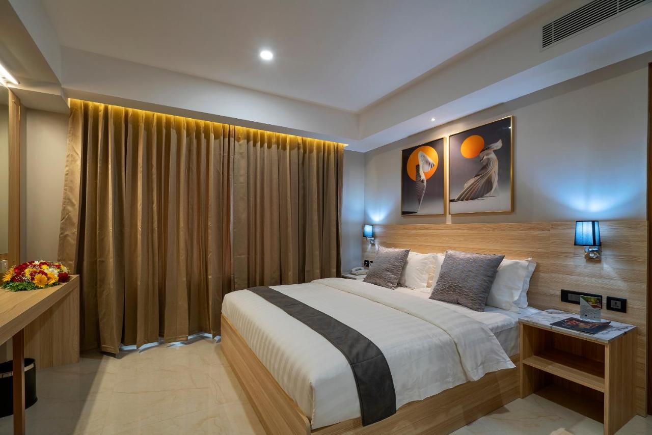 The Port By Jdaniels Otel Thiruvananthapuram Dış mekan fotoğraf